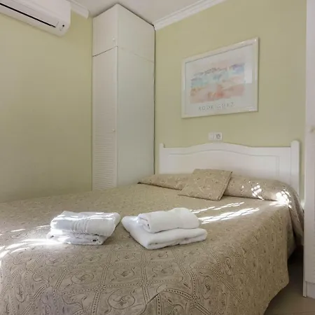 Apartment Royal Gardens 1a016 *